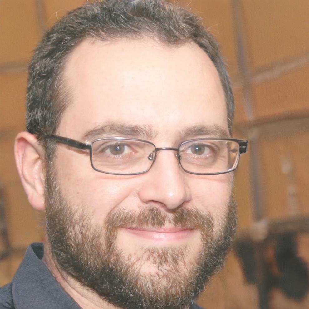 Aurelio Mendizábal, Director de Estrategia Digital en lycranovexa